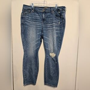 Torrid Women’s Vintage Stretch Mid-Rise Distressed Skinny Jeans Size 22